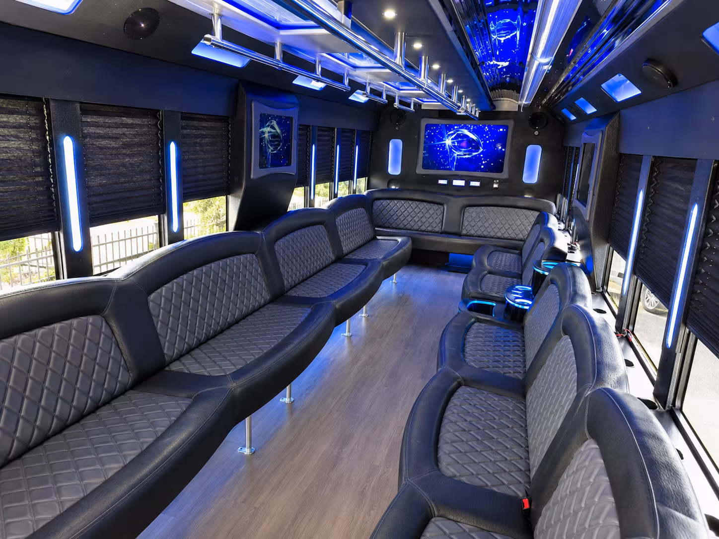 Rent a Bus to Phoenix Raceway