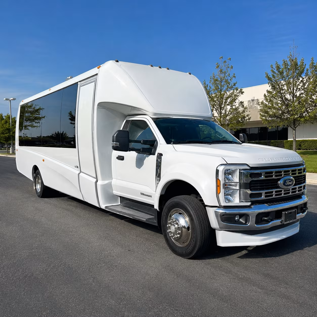 Glendale Airport Shuttle & Transportation party bus exterior