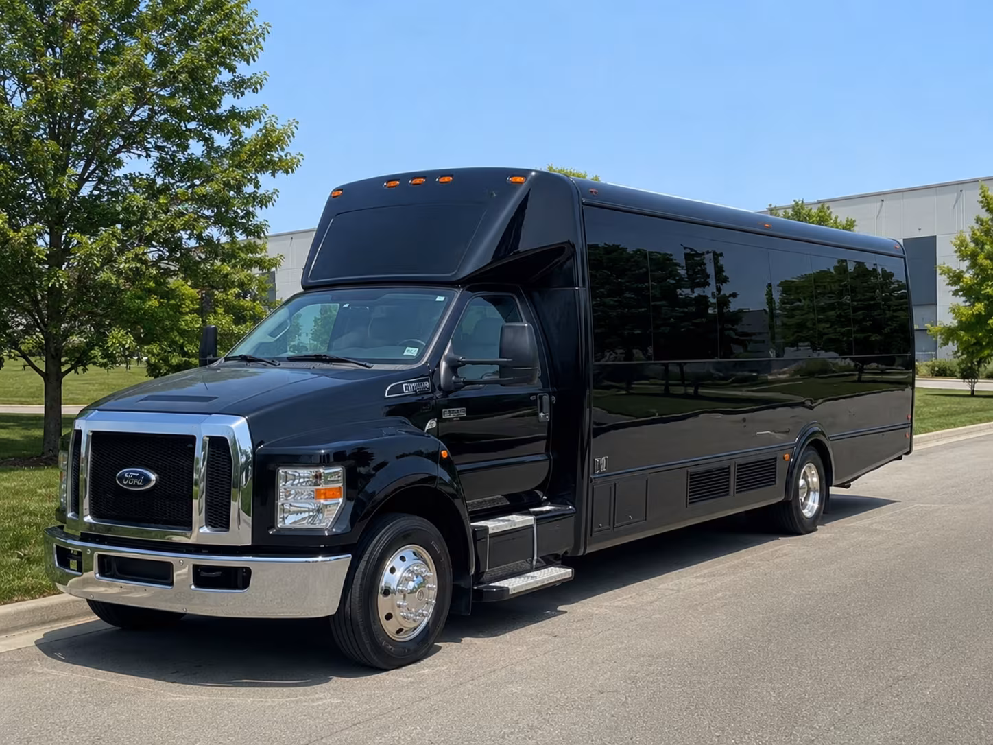 Glendale Birthday, Sweet 16, & Quinceañera Transportation party bus exterior