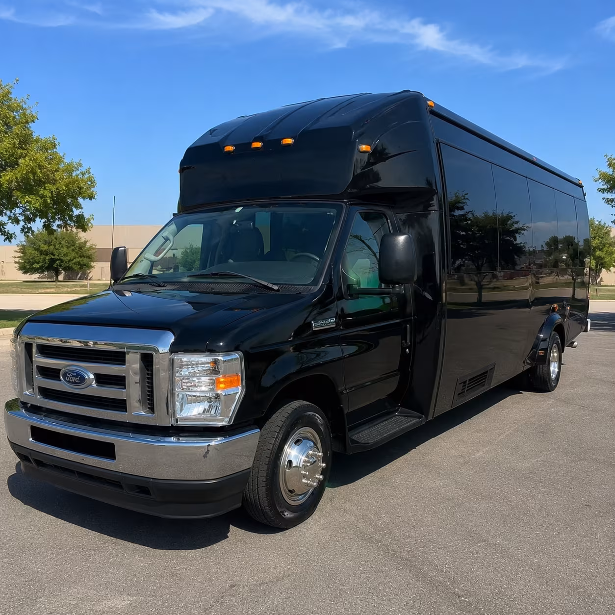 Glendale Homecoming & Prom Party Bus Rentals