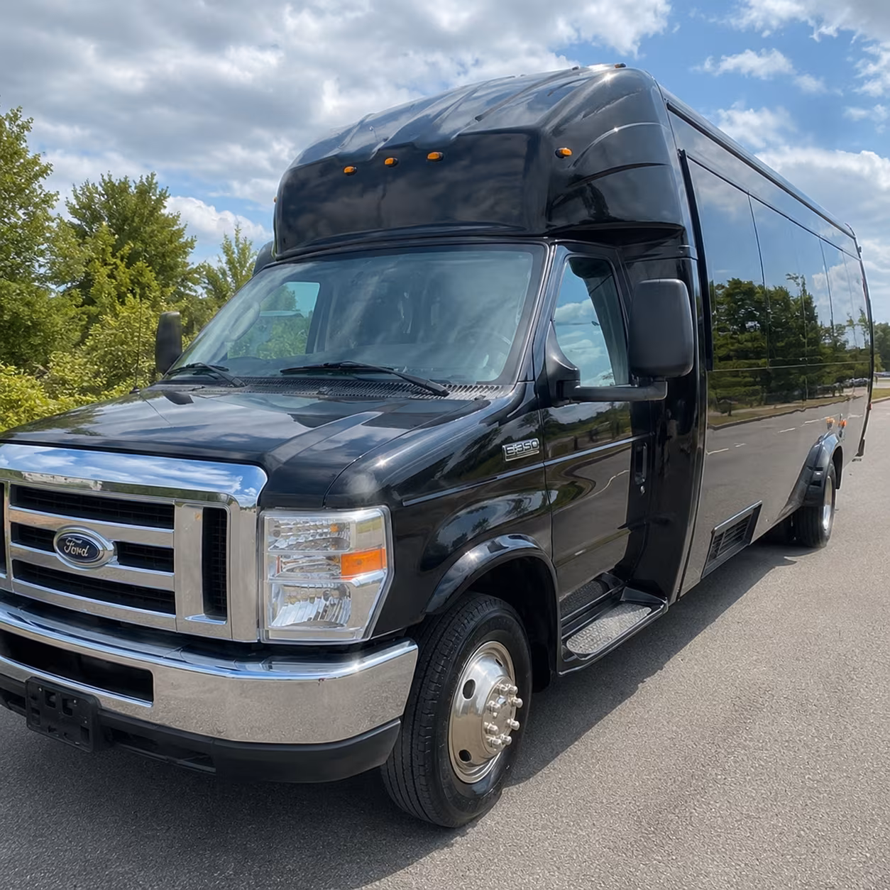 Glendale Sporting Event Transportation group transportation